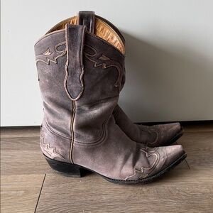 Steve Madden Suede Pink/ Purple Cowboy Boots